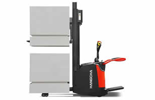 A Series high range stand-on stacker with initial lift A Series high range stand-on stacker with initial lift